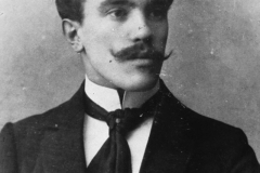 Konrad Mägi, starting his stint at Stieglitz Art School. Ca 1903. Tartu Art Museum photo collection