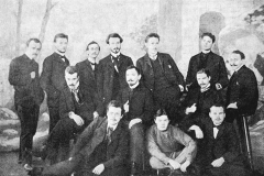 Estonian students of the Stieglitz Art School (1904). Konrad Mägi sits in the middle row at the left end. Tartu Art Museum photo collection